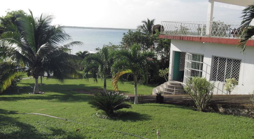 Bacalar Casa Lahar Vandrarhem Exteriör bild